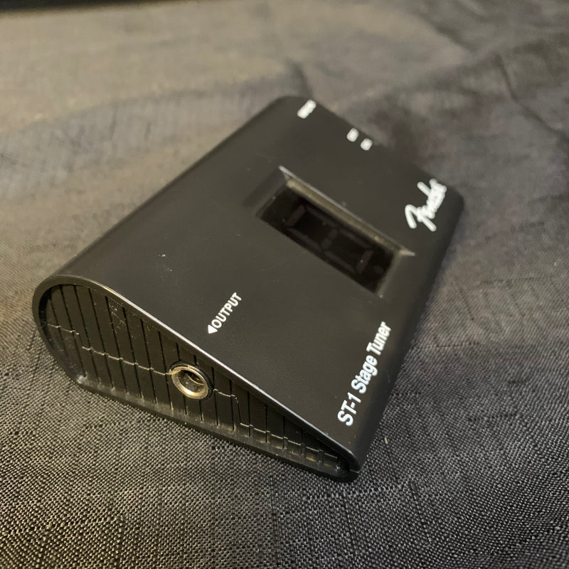 Used Fender ST-1 Stage Tuner