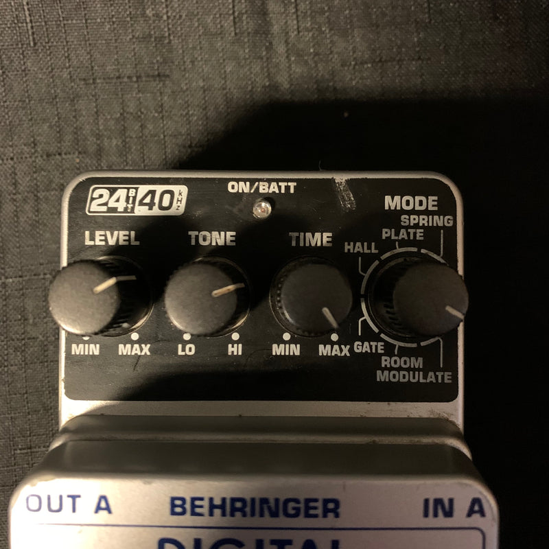 Used Behringer DR100 Digital Reverb Pedal 020225